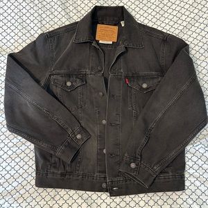 Levi’s Denim Jacket Size Small